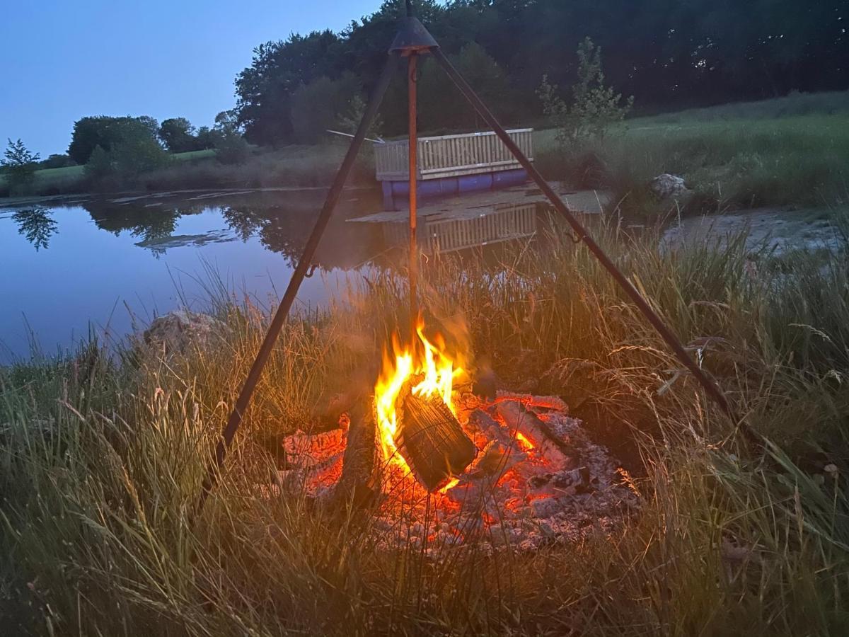 Nyopfort Luksusvaerelse I Naturskonne Og Rolige Omgivelser Branderup Bagian luar foto